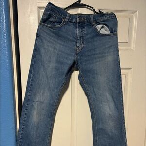 Signature Levi’s Strauss Boocut jeans 30x32